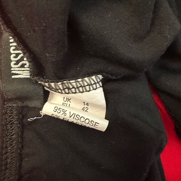 Missguided Short Sleeve Off The Shoulder Stretch Cropped Black Tee Size 10 - Picture 5 of 5